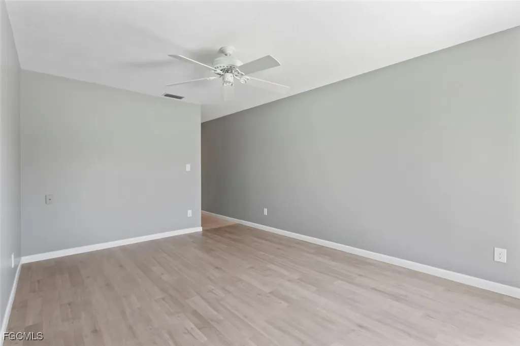 1010 NE 3rd Street Cape Coral FL 33909