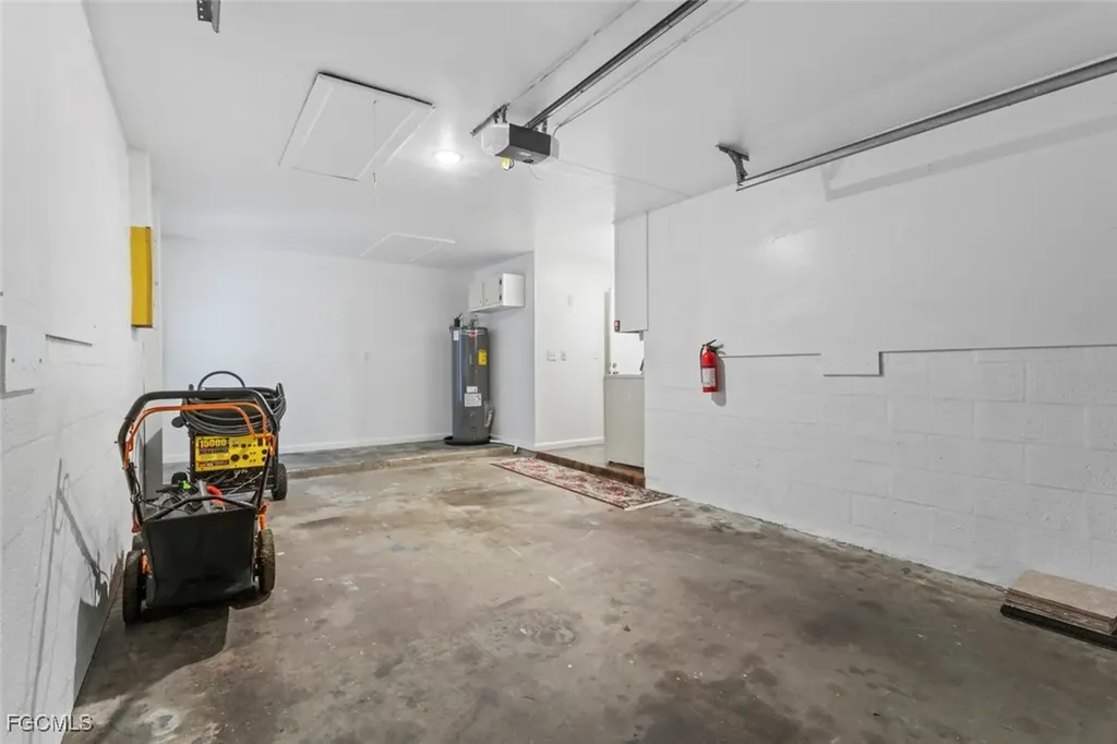 1010 NE 3rd Street Cape Coral FL 33909