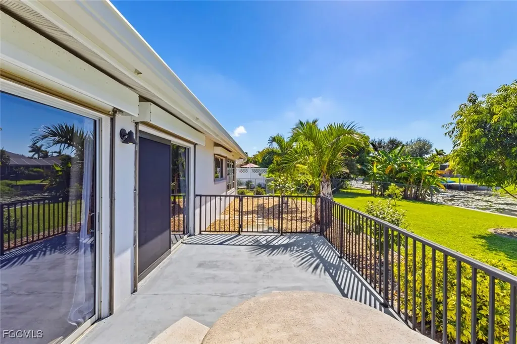 1010 NE 3rd Street Cape Coral FL 33909