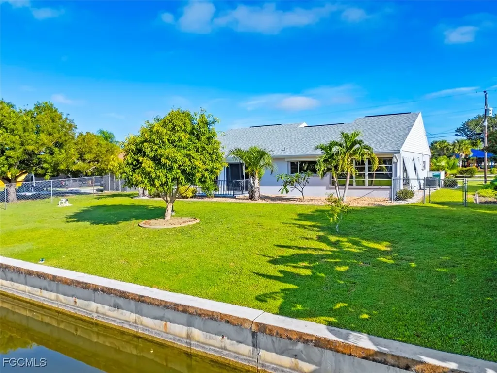 1010 NE 3rd Street Cape Coral FL 33909