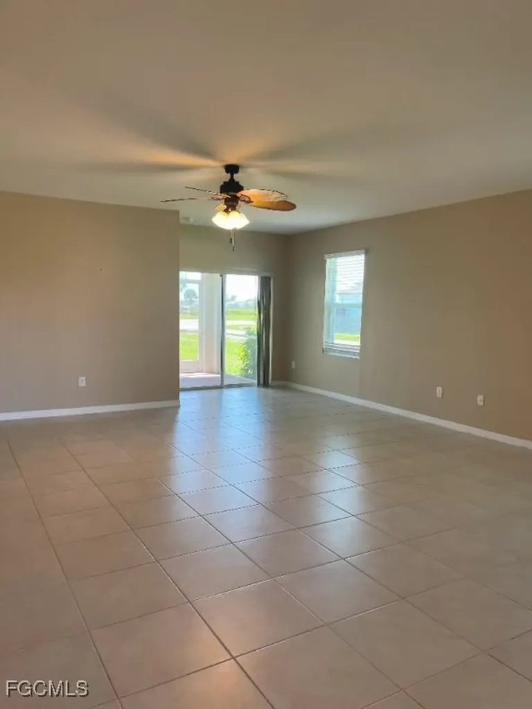 1132 NW 8th Terrace Cape Coral FL 33993