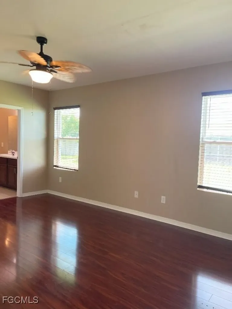 1132 NW 8th Terrace Cape Coral FL 33993