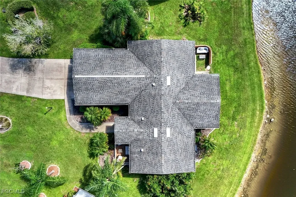 19757 Frenchmans Court North Fort Myers FL 33903