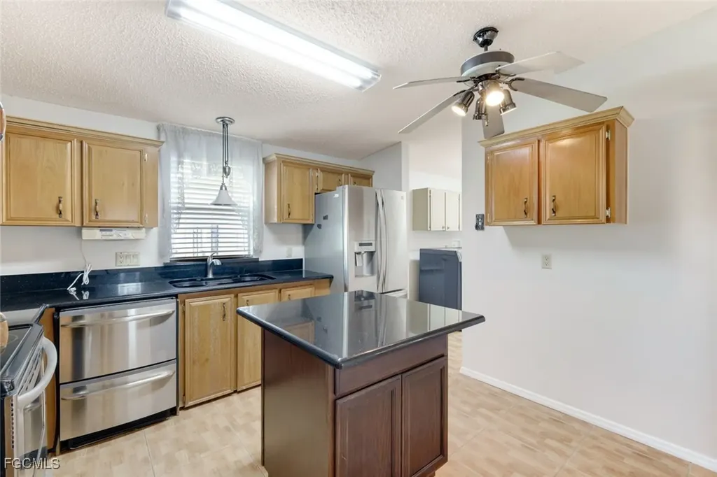 19757 Frenchmans Court North Fort Myers FL 33903