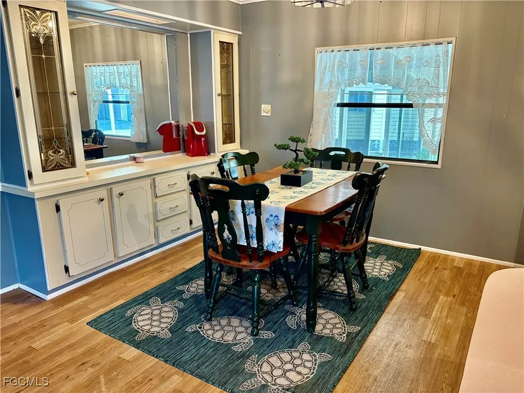 448 Snead Drive North Fort Myers FL 33903