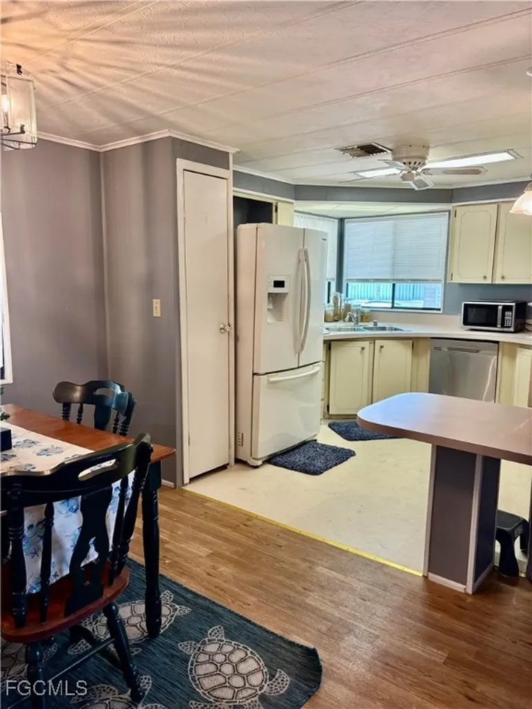 448 Snead Drive North Fort Myers FL 33903