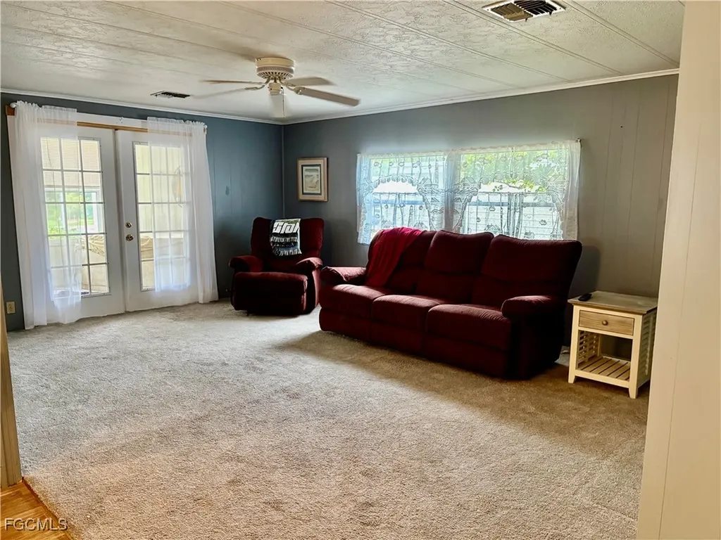 448 Snead Drive North Fort Myers FL 33903