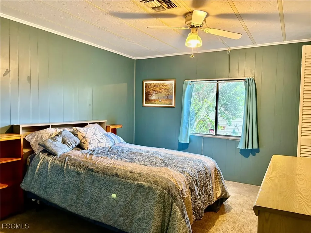 448 Snead Drive North Fort Myers FL 33903