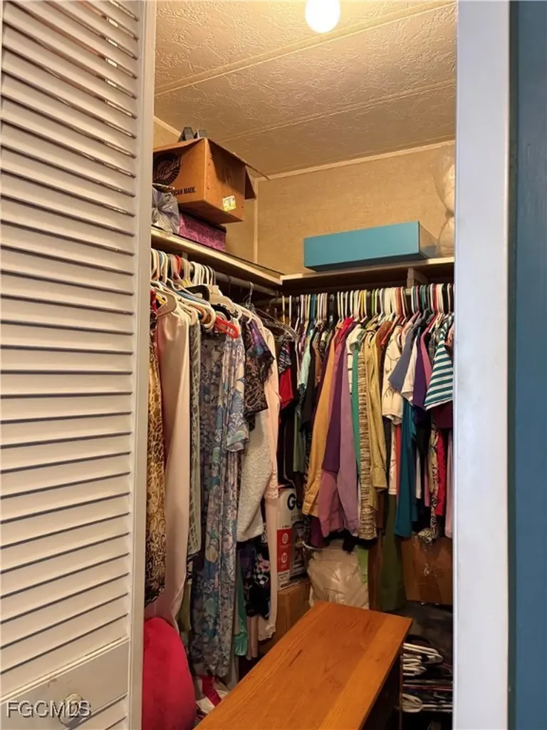 448 Snead Drive North Fort Myers FL 33903