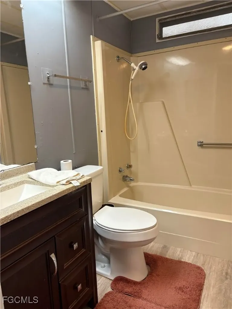 448 Snead Drive North Fort Myers FL 33903