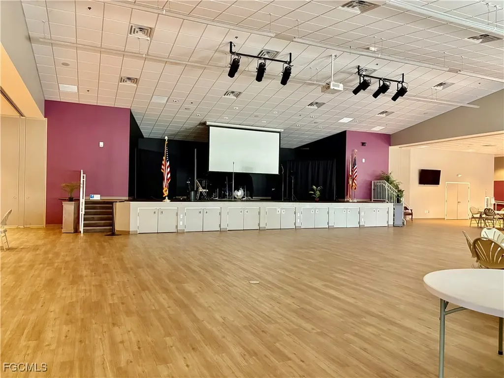 448 Snead Drive North Fort Myers FL 33903