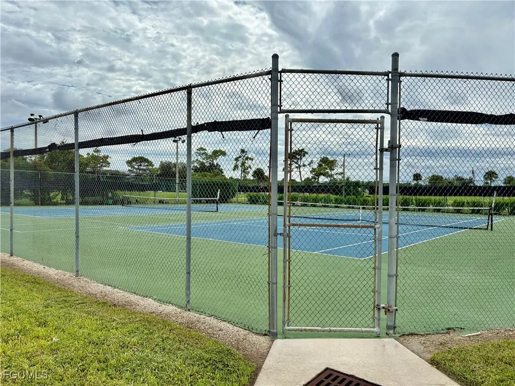 448 Snead Drive North Fort Myers FL 33903