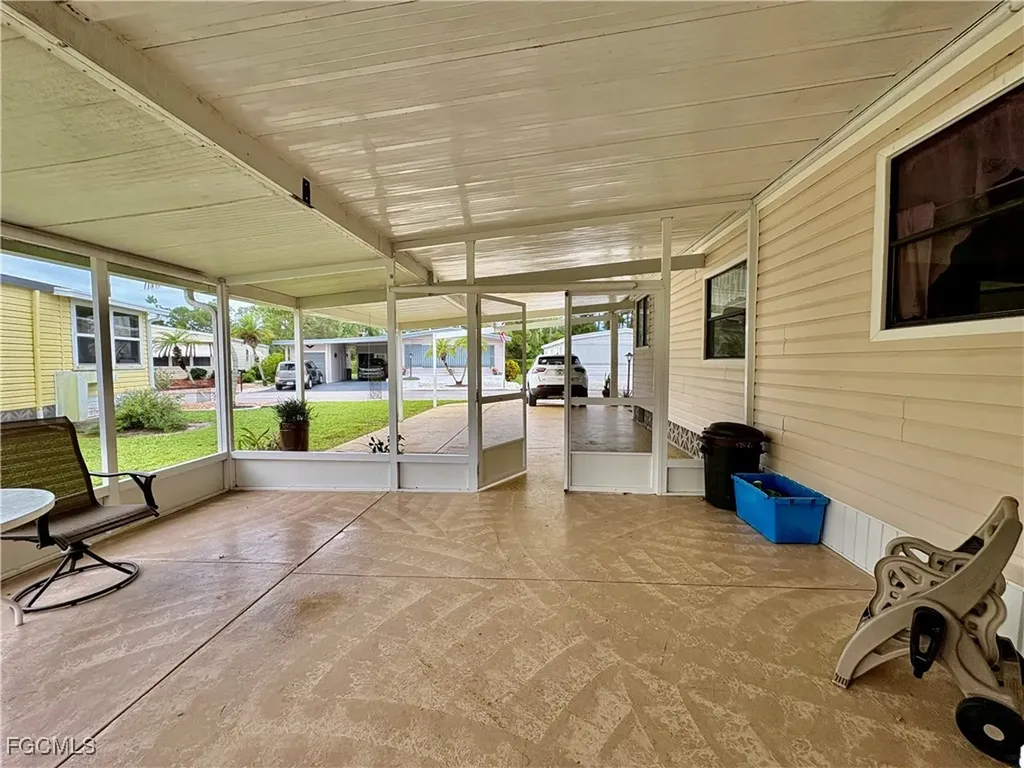 448 Snead Drive North Fort Myers FL 33903