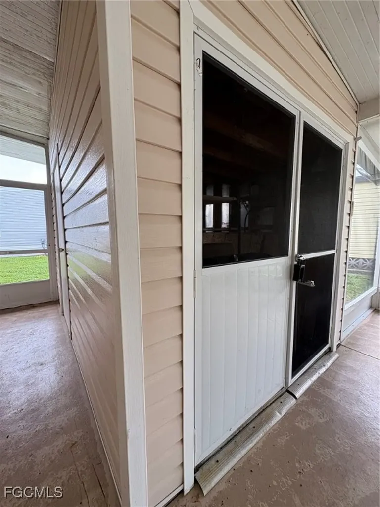 448 Snead Drive North Fort Myers FL 33903