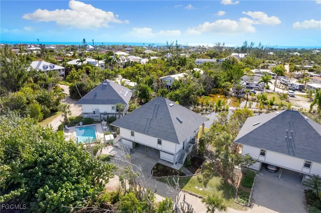 1039 Beach Road Sanibel FL 33957