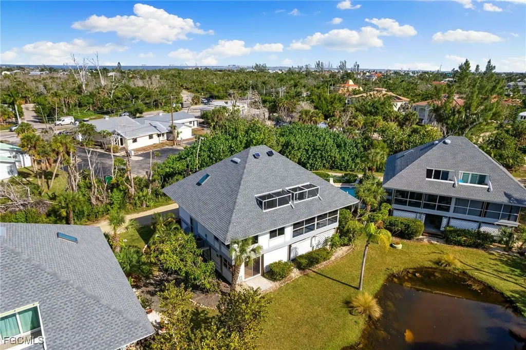 1039 Beach Road Sanibel FL 33957