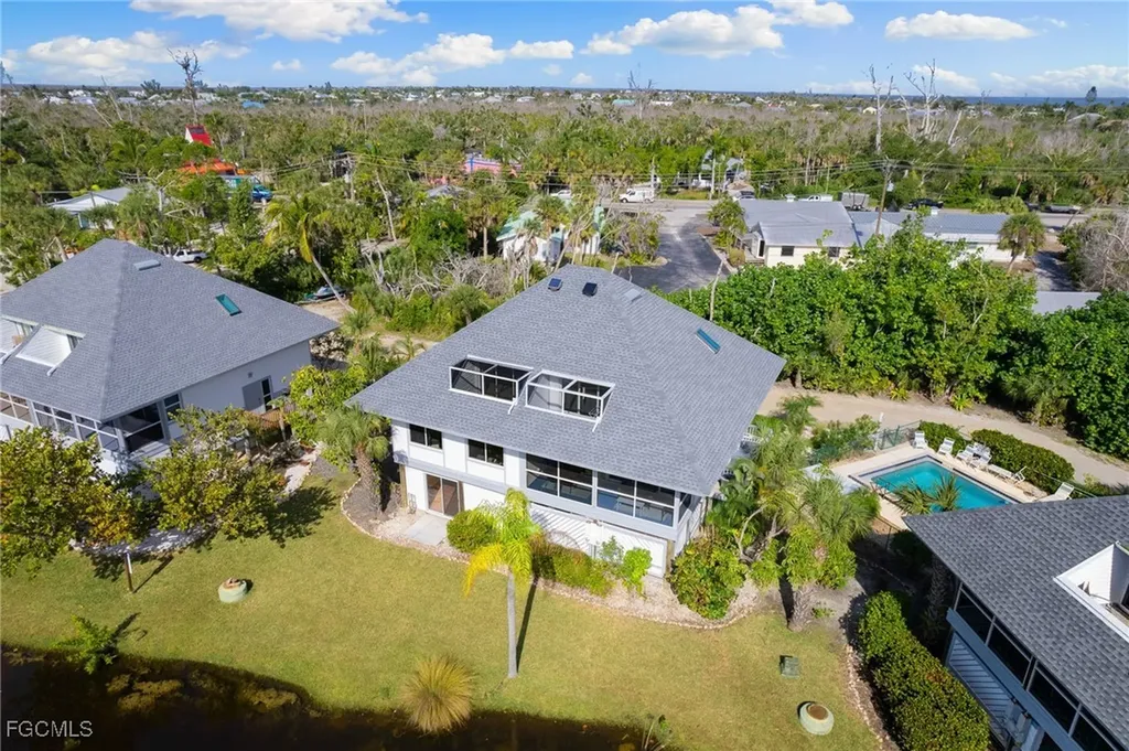 1039 Beach Road Sanibel FL 33957