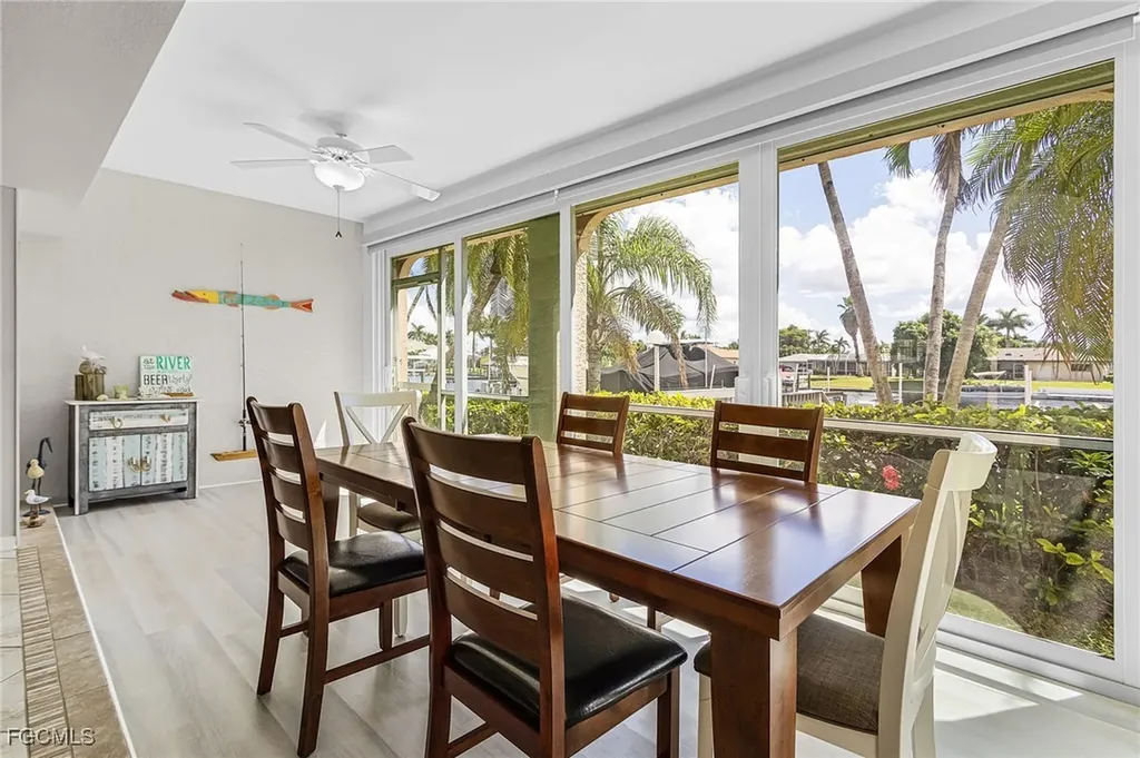 1614 Beach Parkway Cape Coral FL 33904