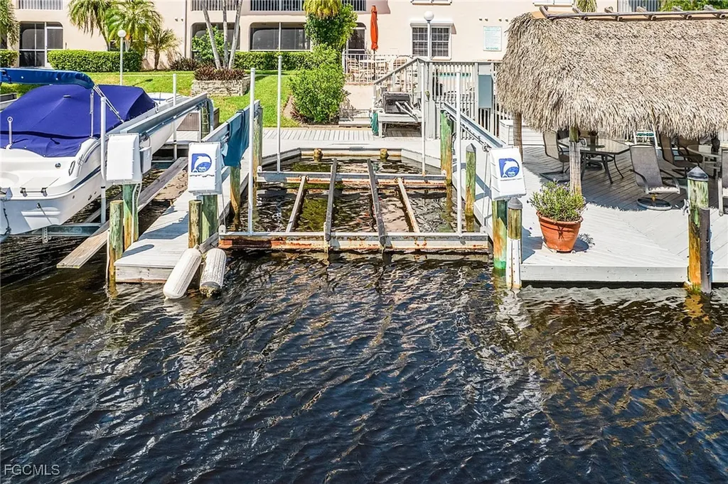 1614 Beach Parkway Cape Coral FL 33904
