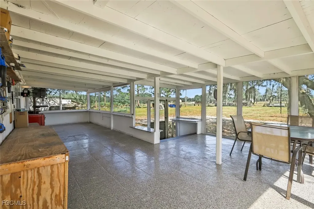 23715 Tinas Lane Fort Myers FL 33913