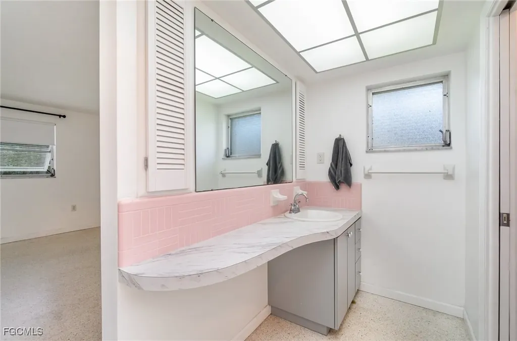 7058 Maida Lane Fort Myers FL 33907