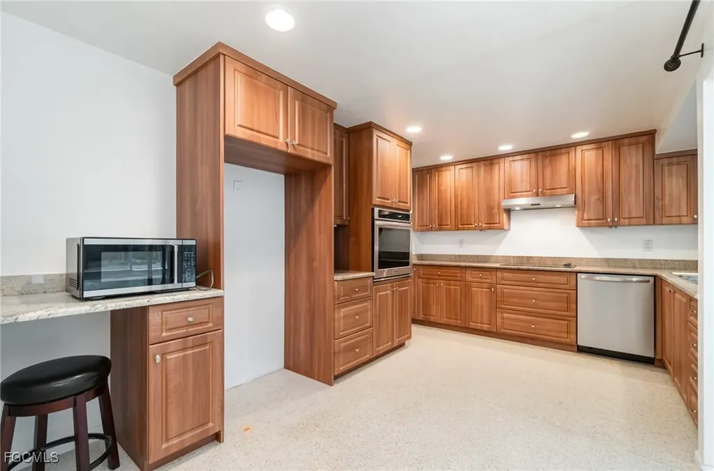 7058 Maida Lane Fort Myers FL 33907