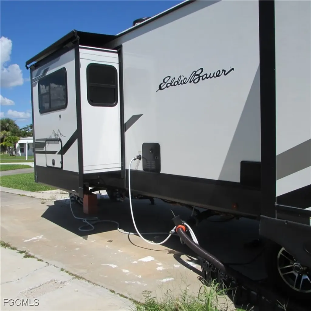 19681 #313 Summerlin Road Fort Myers FL 33908