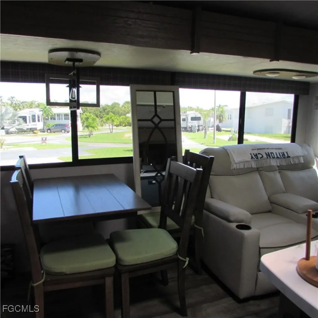 19681 #313 Summerlin Road Fort Myers FL 33908