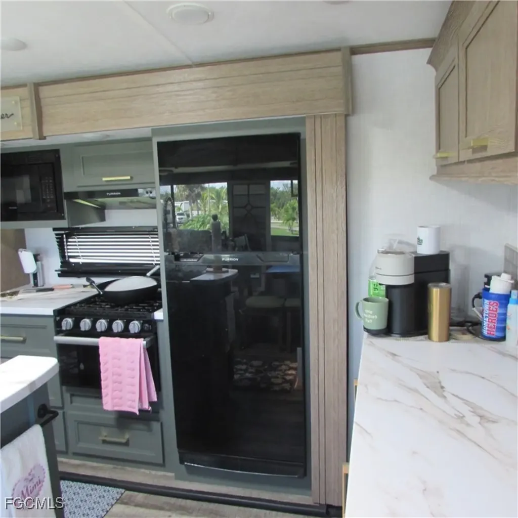 19681 #313 Summerlin Road Fort Myers FL 33908