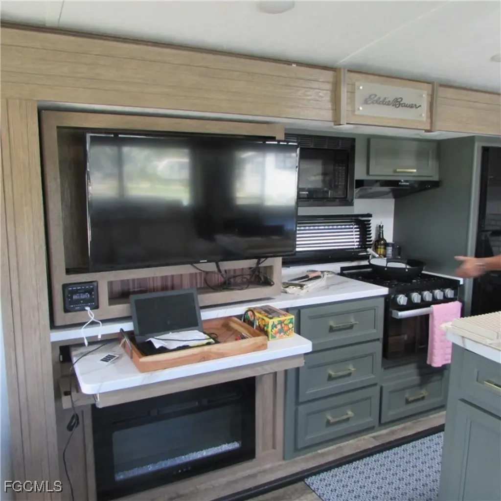 19681 #313 Summerlin Road Fort Myers FL 33908