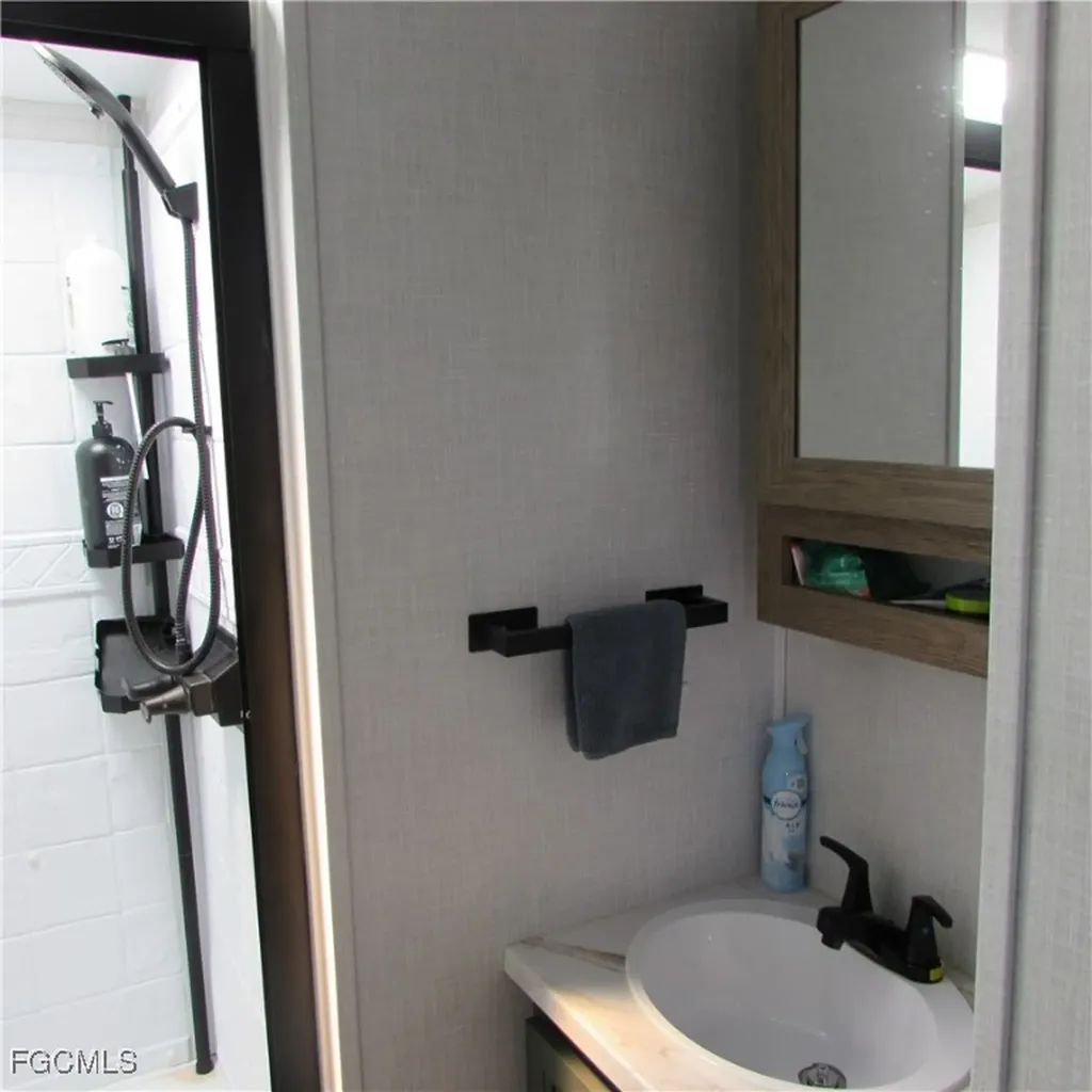 19681 #313 Summerlin Road Fort Myers FL 33908