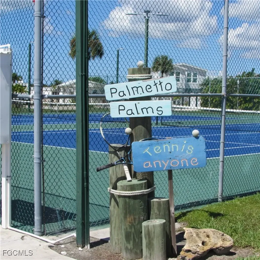 19681 #313 Summerlin Road Fort Myers FL 33908