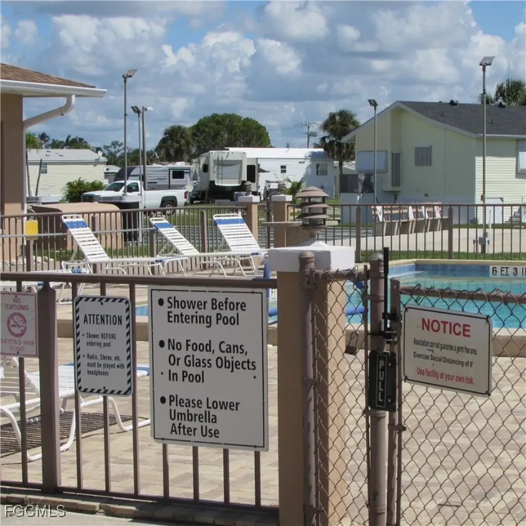 19681 #313 Summerlin Road Fort Myers FL 33908