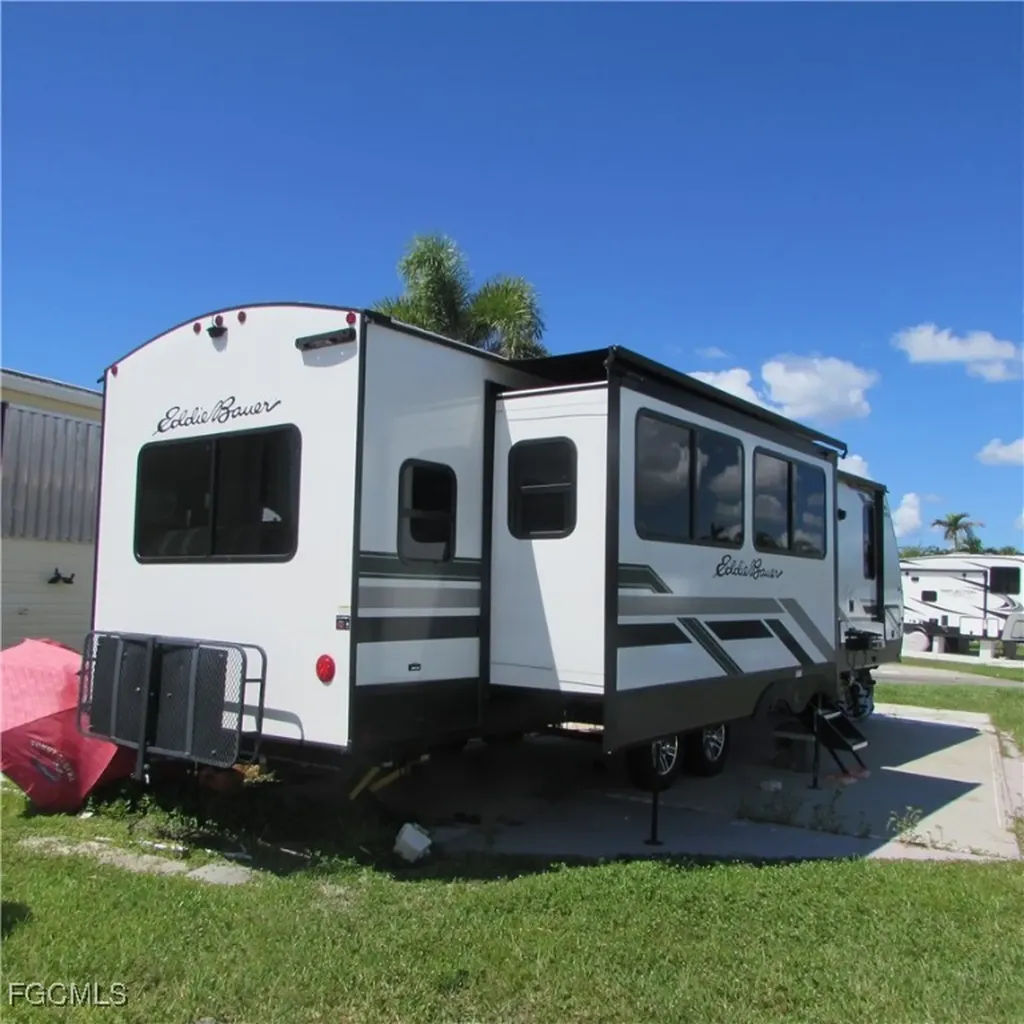 19681 #313 Summerlin Road Fort Myers FL 33908