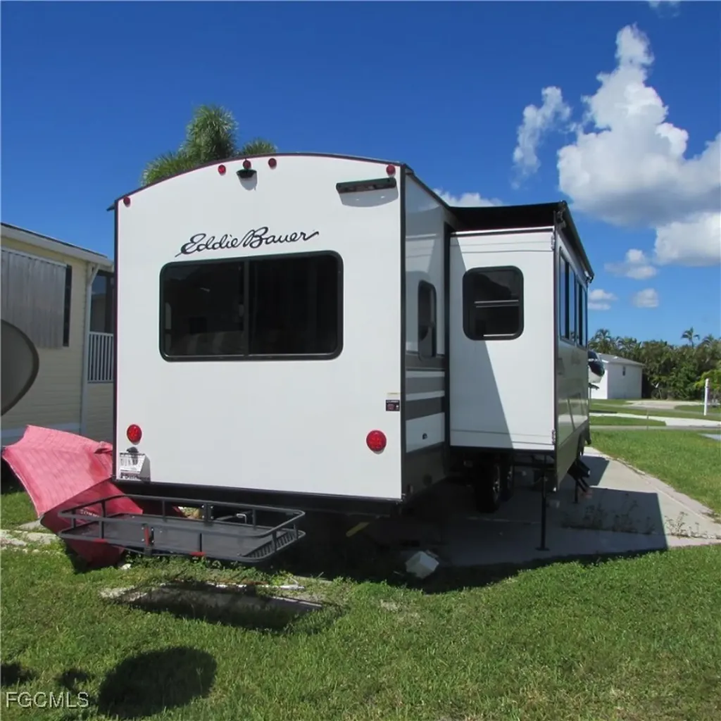 19681 #313 Summerlin Road Fort Myers FL 33908