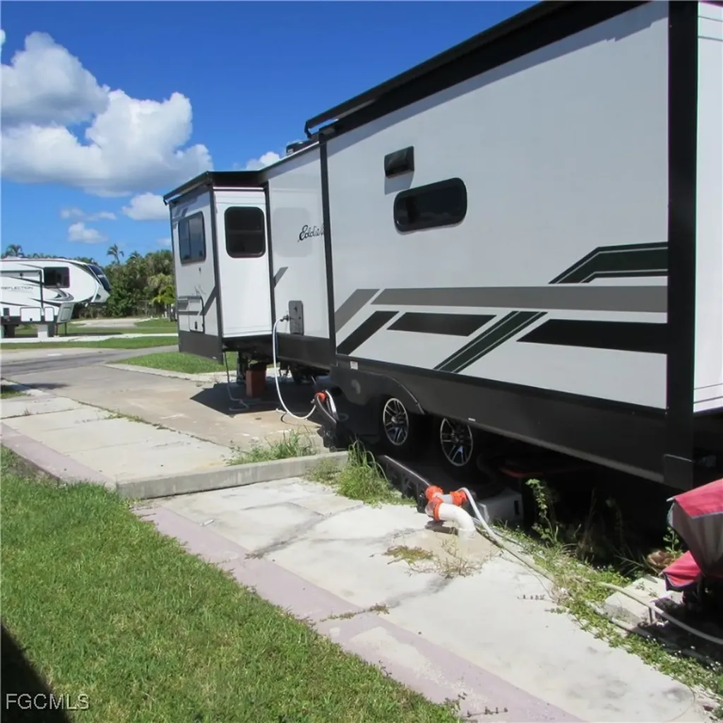 19681 #313 Summerlin Road Fort Myers FL 33908