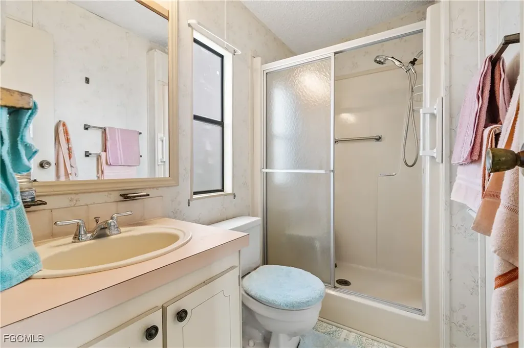 9266 Desoto Drive North Fort Myers FL 33903