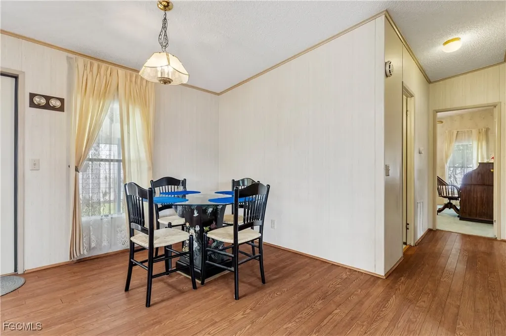 9266 Desoto Drive North Fort Myers FL 33903