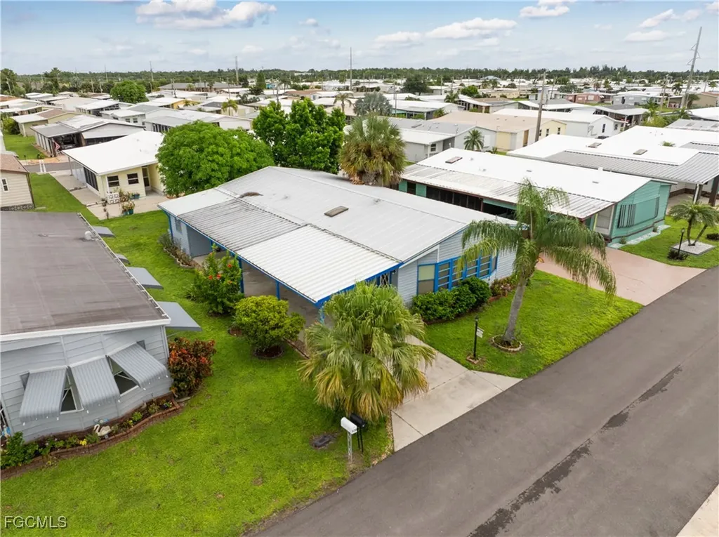 9266 Desoto Drive North Fort Myers FL 33903