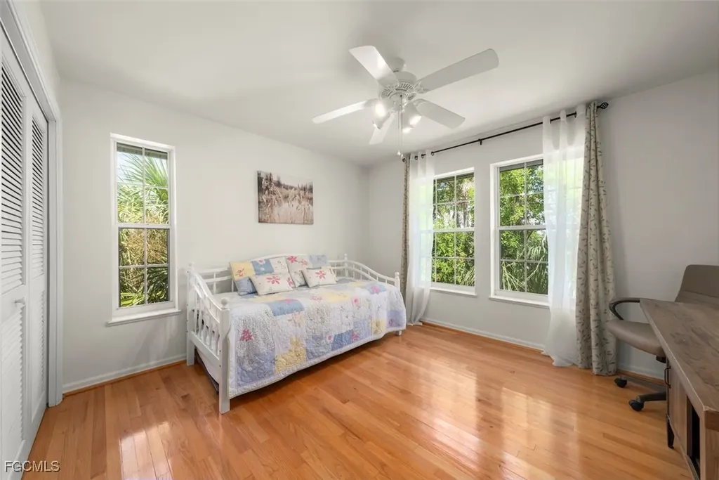 1846 Farm Trail Sanibel FL 33957