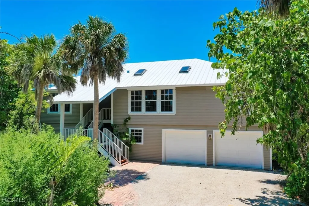 1846 Farm Trail Sanibel FL 33957