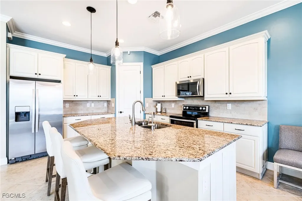 10559 Severino Lane Fort Myers FL 33913