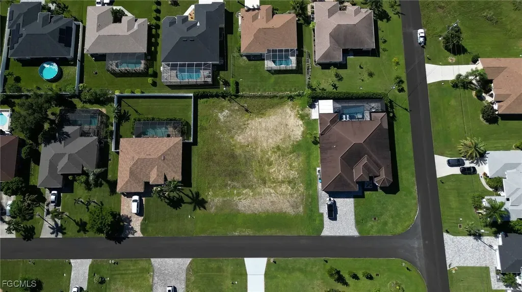 1910 SW 40th Street Cape Coral FL 33914