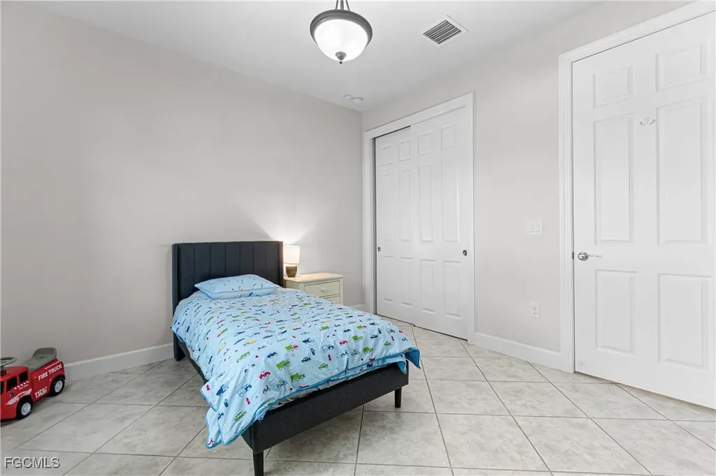 12009 Avingston Lake Drive Fort Myers FL 33966