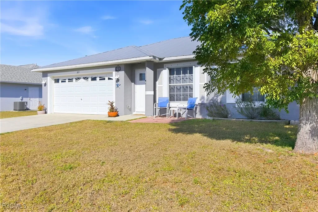 513 SE 27th Terrace Cape Coral FL 33904
