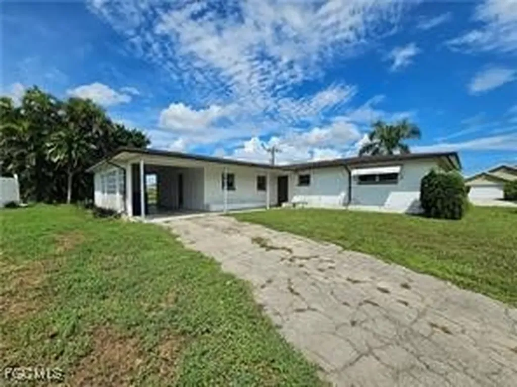 1109 E Jasmine Road Lehigh Acres FL 33936