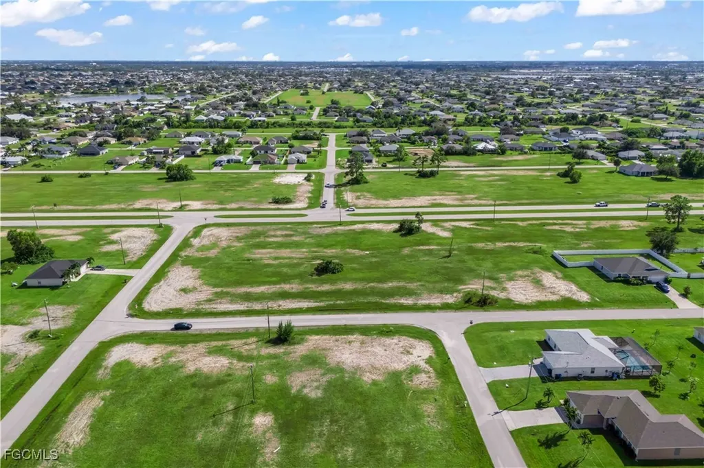 510 NW 16th Terrace Cape Coral FL 33993