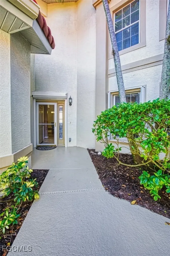 15161 Royal Windsor Lane Fort Myers FL 33919