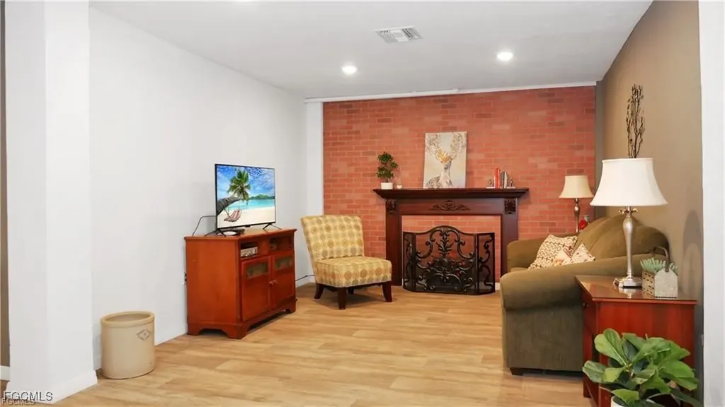 11751 Shawnee Road Fort Myers FL 33913