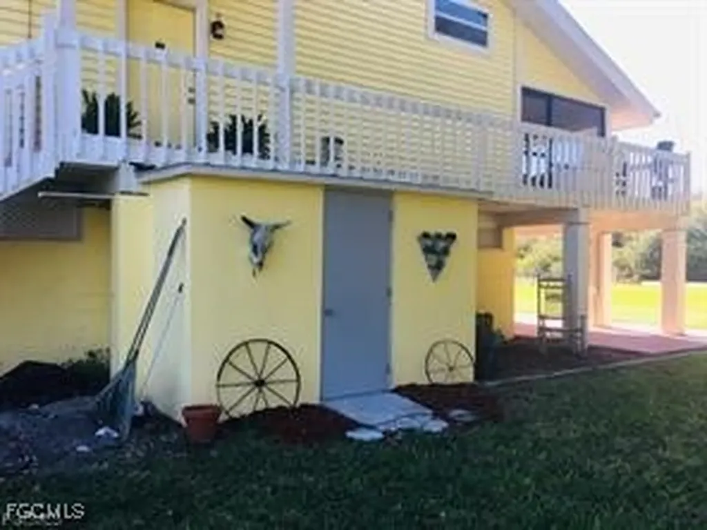 11751 Shawnee Road Fort Myers FL 33913